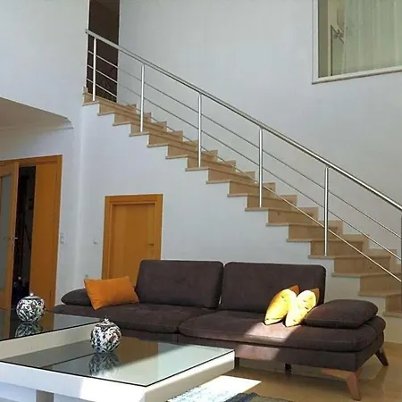 Sleeps 12 Pool Air Con Wifi Vilă *