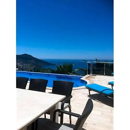 Sleeps 12 Pool Air Con Wifi Vilă Kalkan