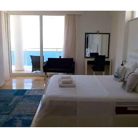 Sleeps 12 Pool Air Con Wifi Kalkan