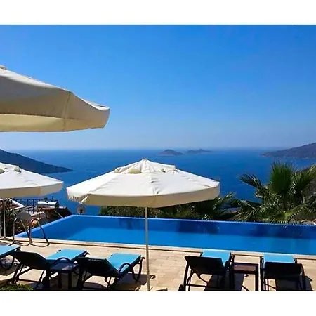 Villa Sleeps 12 Pool Air Con Wifi *